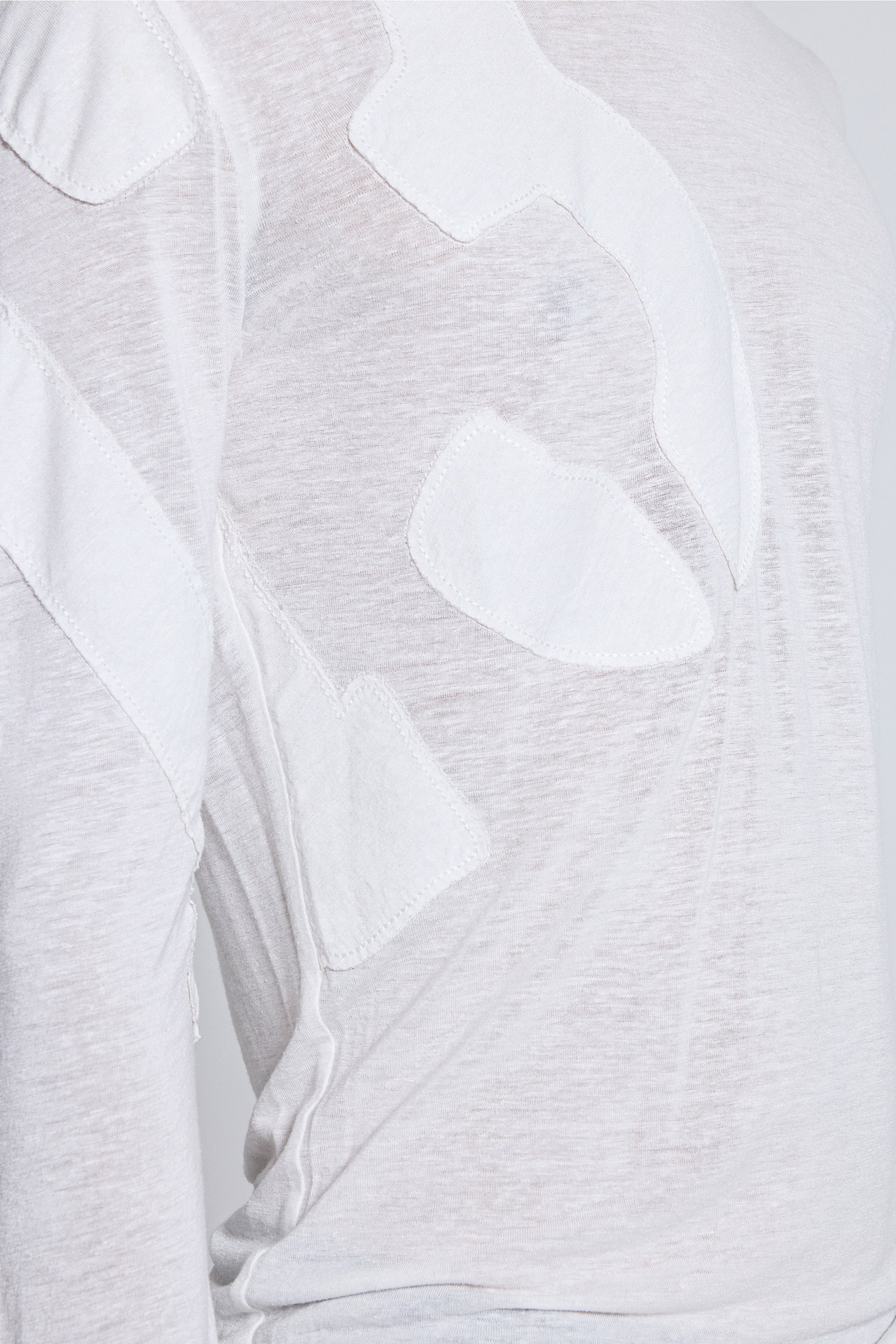 13 Applique Linen Top - Image 7