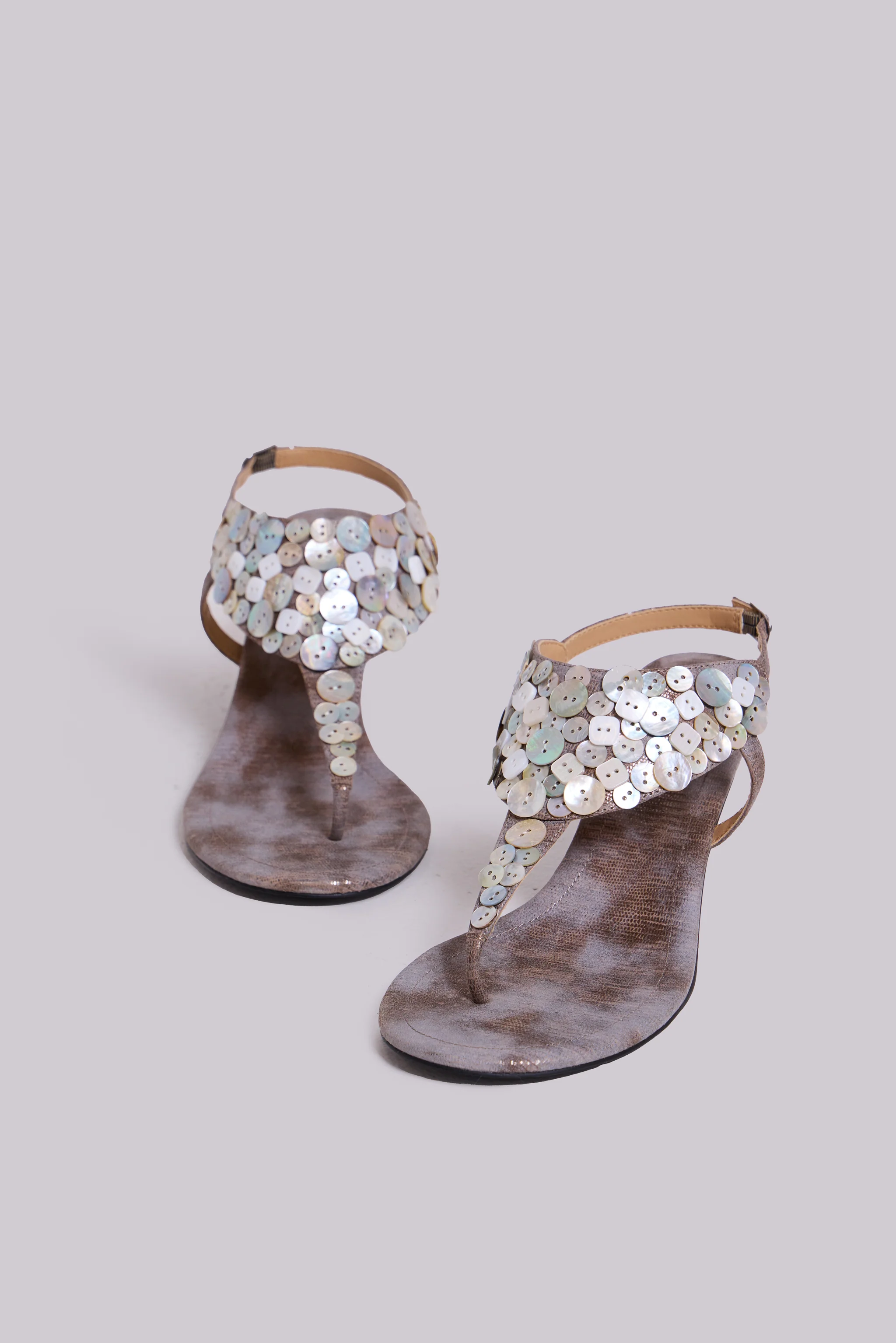 Azaela Metallic Button Heeled Sandals - Image 9