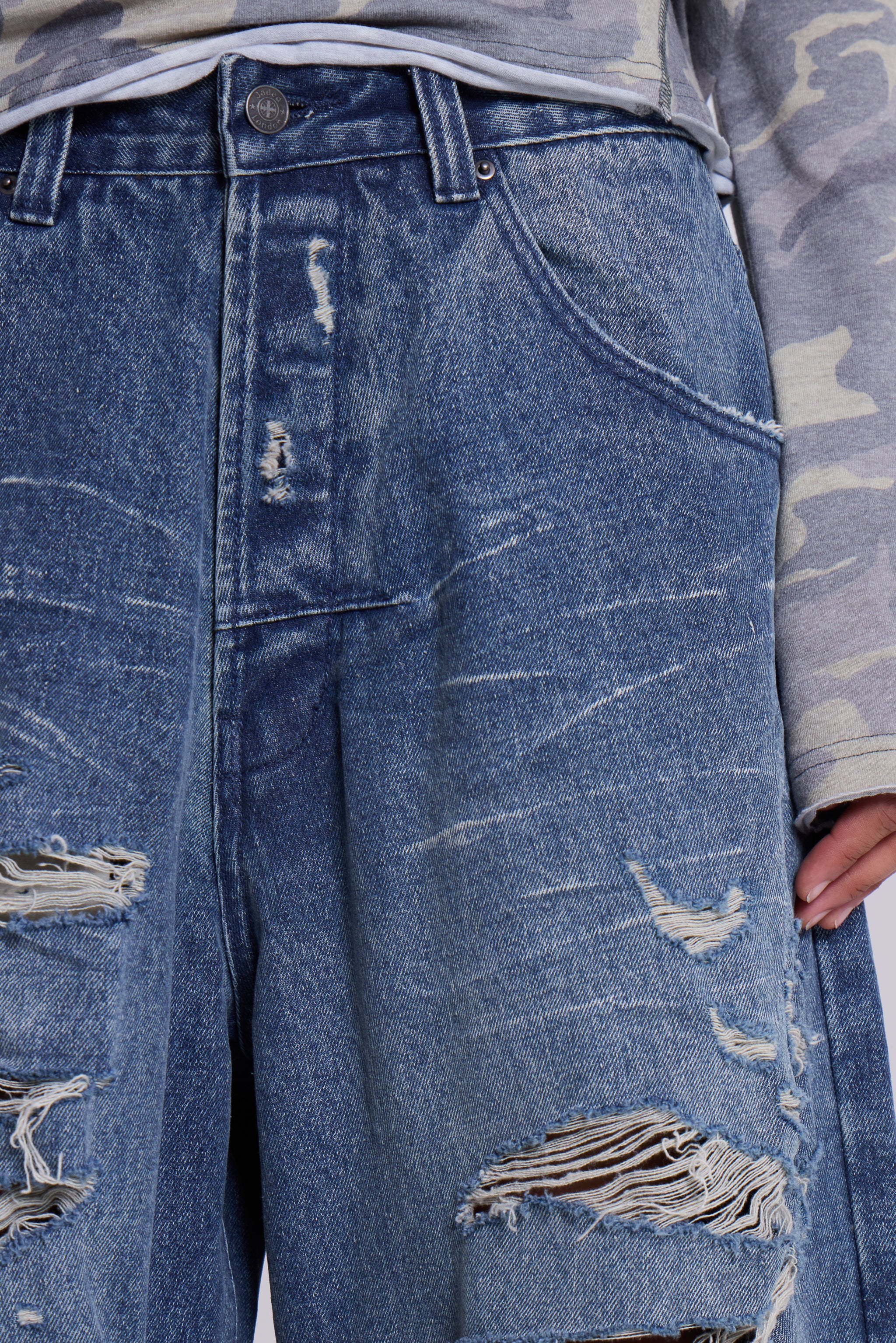 Destroyed XL Colossus Jeans - Image 7