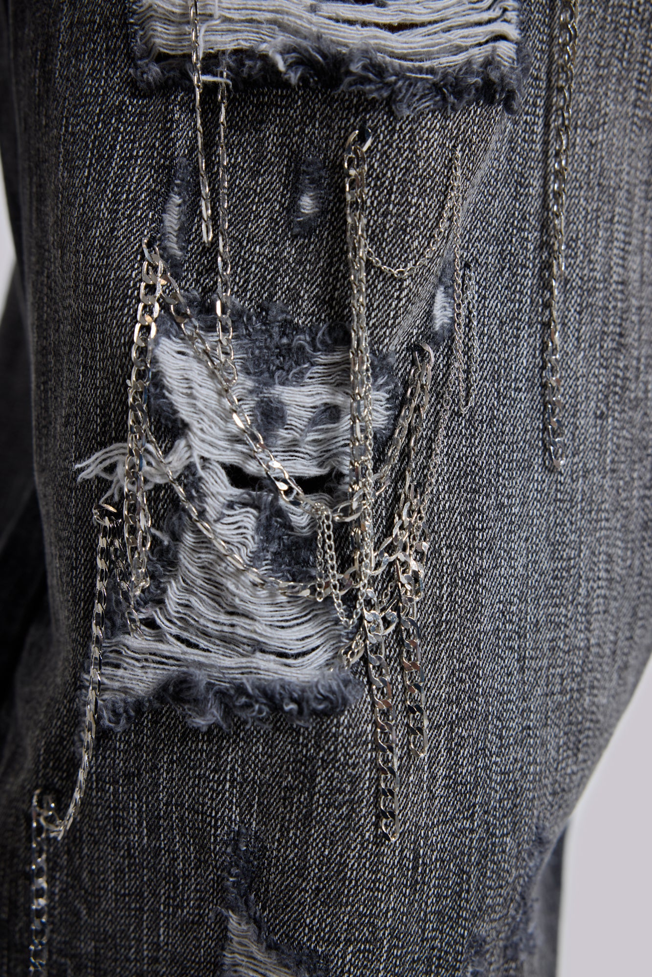 Chain Distressed XL Colossus Jeans - Image 3