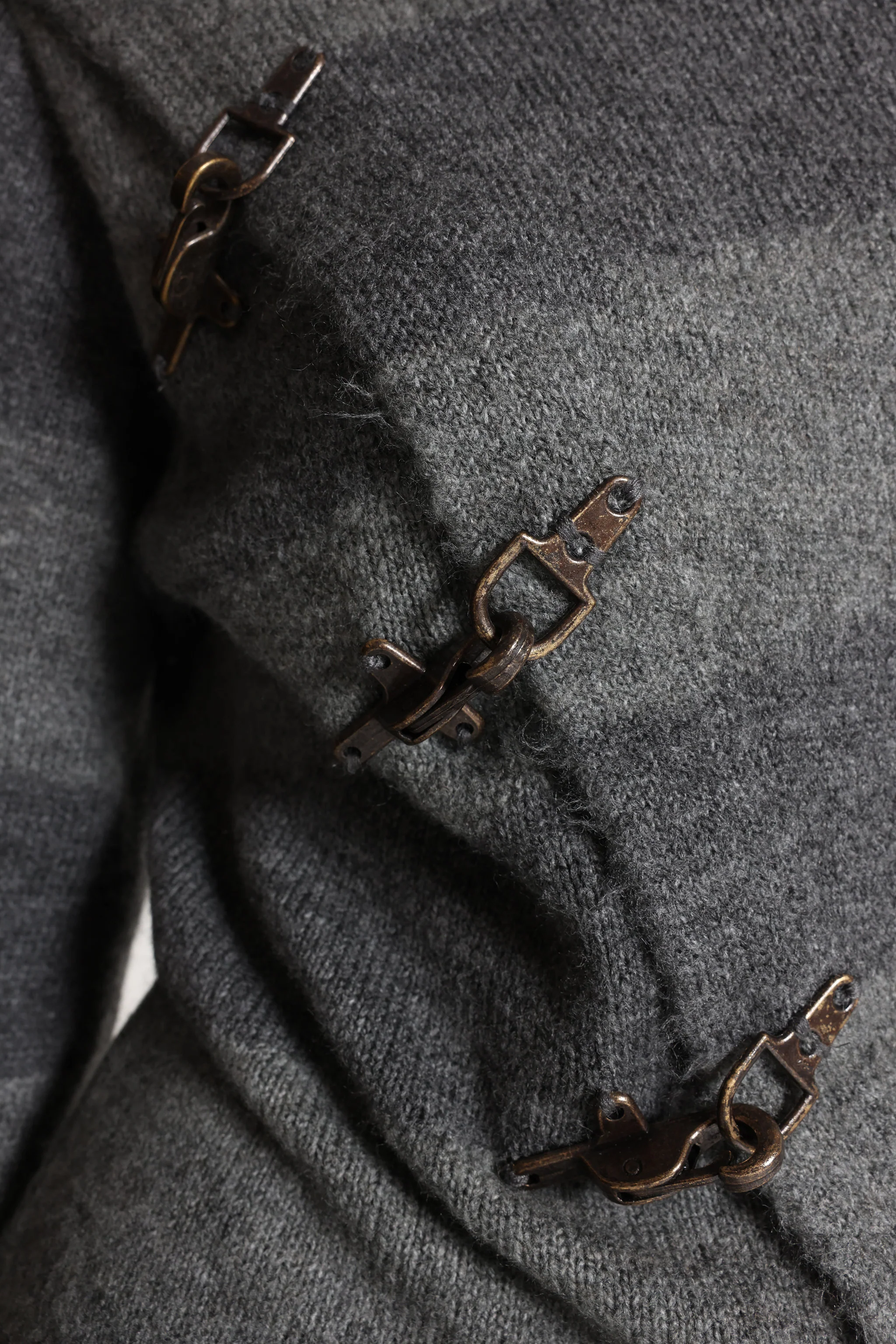 Clasp Asymmetric Stripe Knit - Image 3