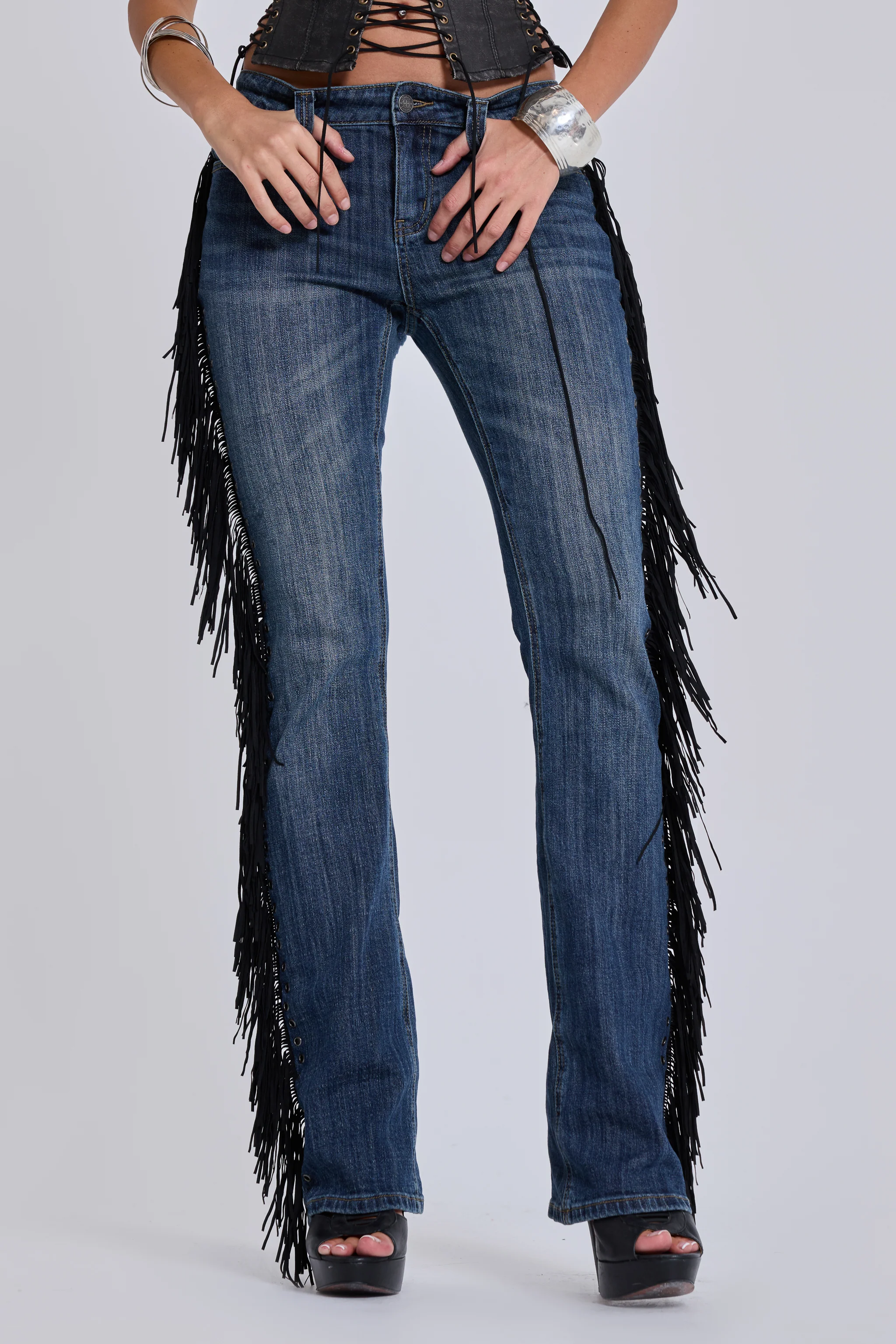 El Topo Fringe Bootcut Jeans in Blue Wash - Image 7