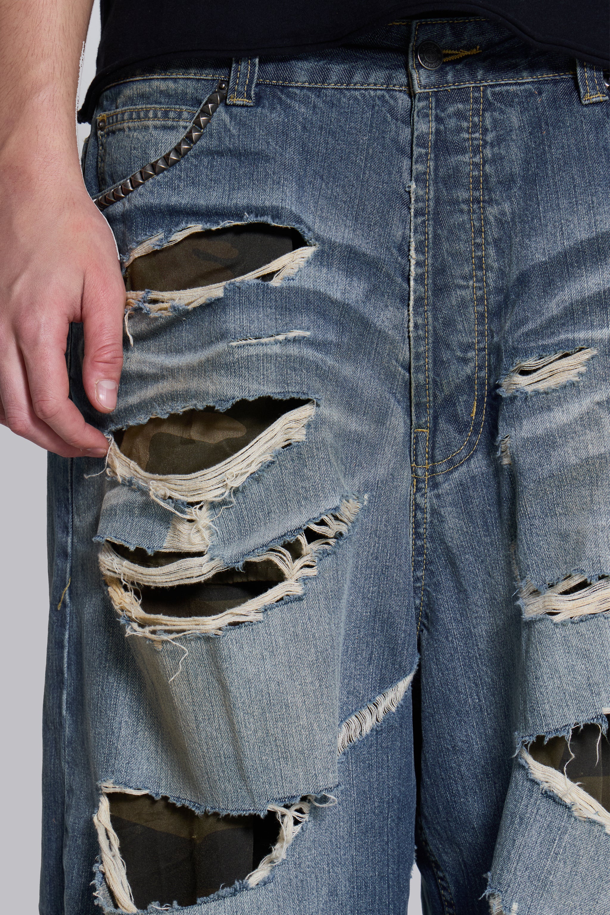 Hidden Camo Ripped XL Colossus Jeans - Image 3