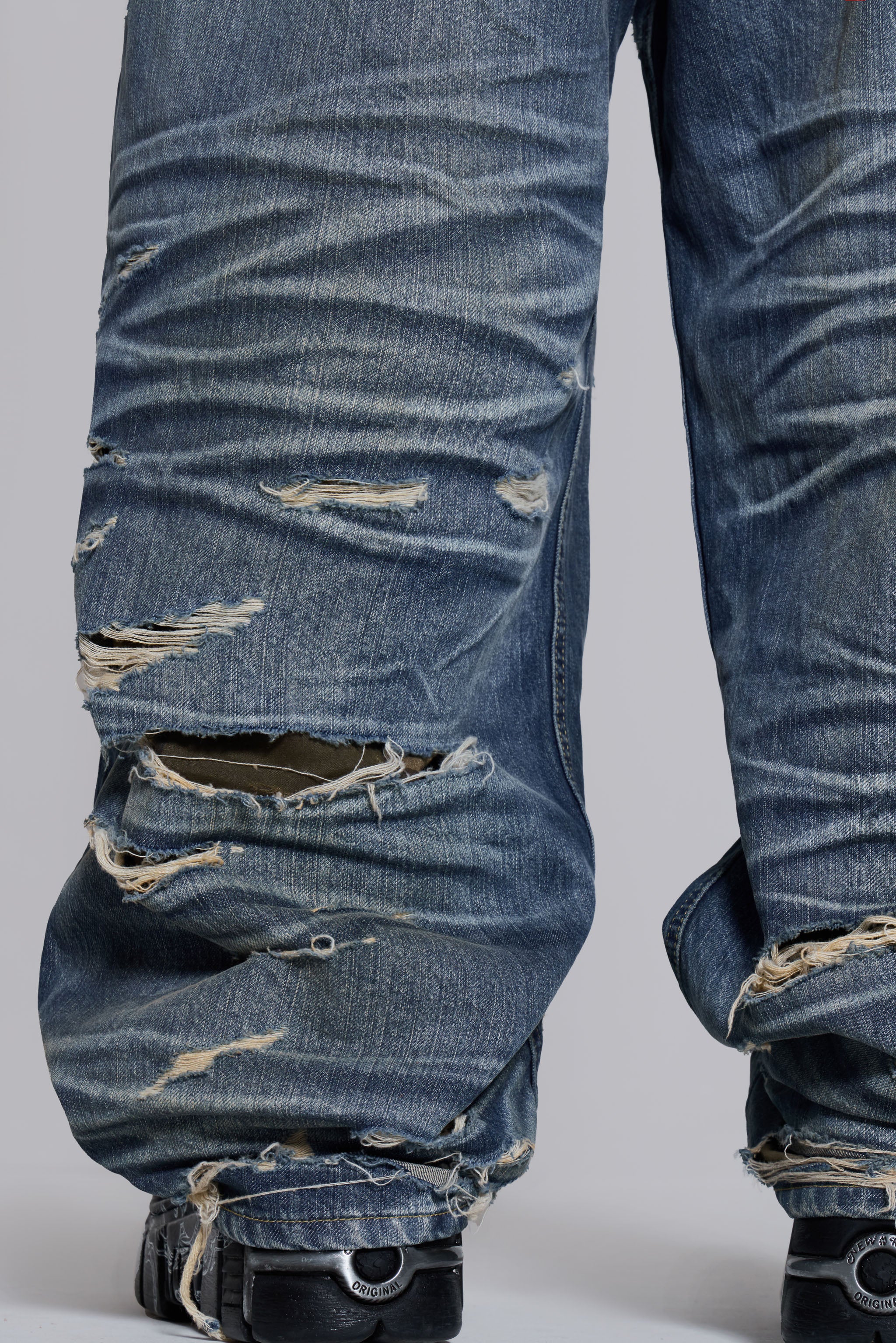 Hidden Camo Ripped XL Colossus Jeans - Image 6