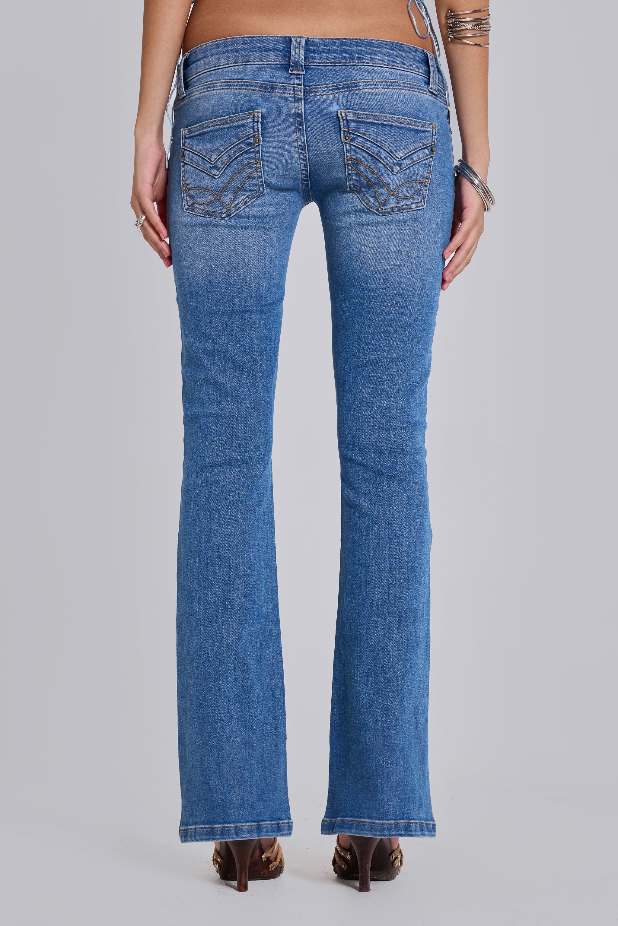 Kelsey Low Rise Skinny Bootcut Jeans in Mid Wash - Image 3
