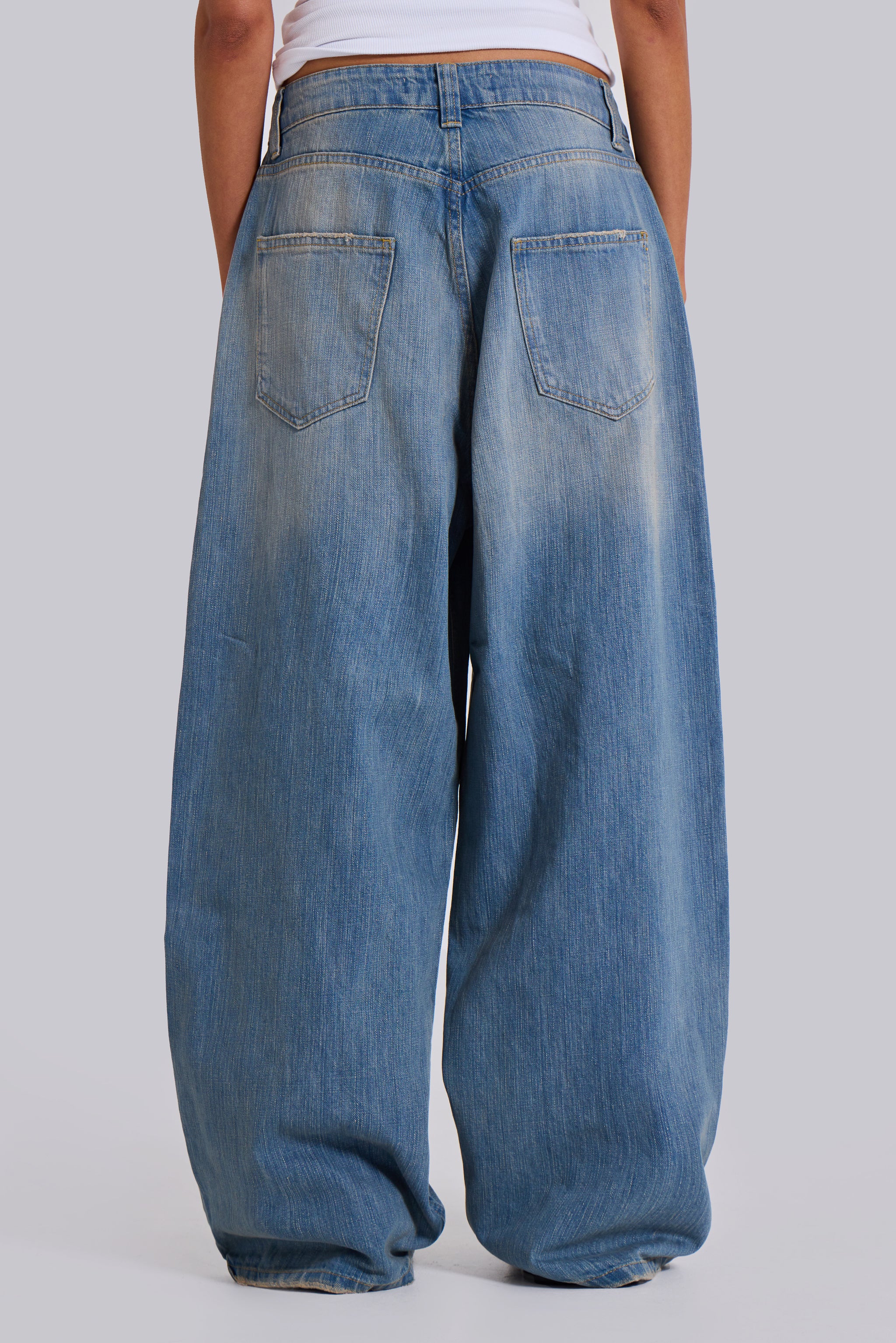 Light Wash Slub XL Colossus Jeans - Image 6