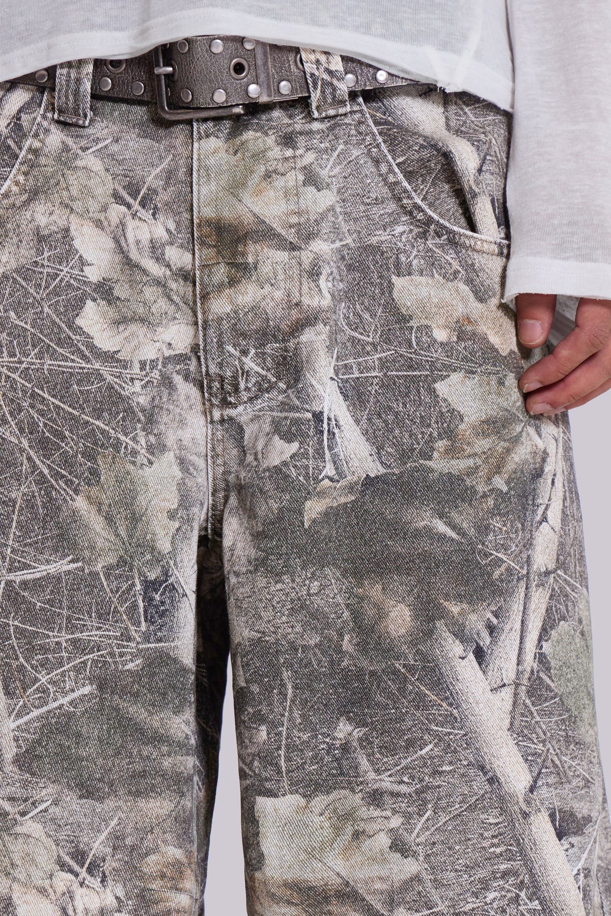 Woodland Camo Colossus Baggy Jeans - Image 2